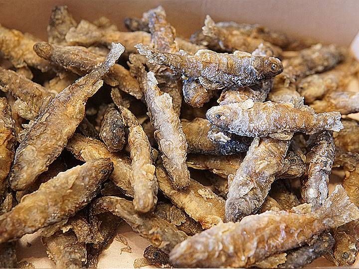 岩魚の唐揚げ - サムネイル 4
