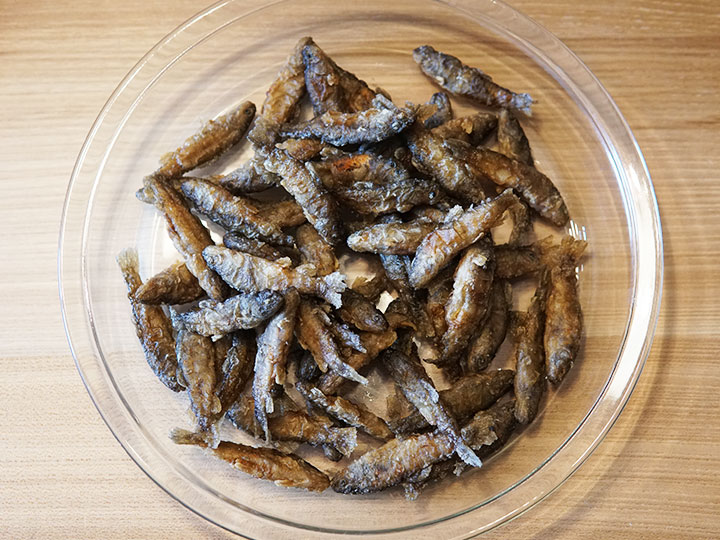 岩魚の唐揚げ - サムネイル 6