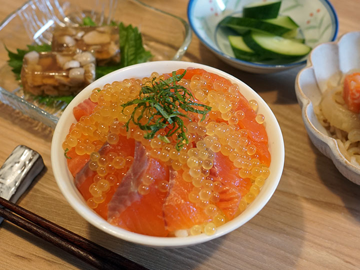 渓流いろどり丼セット - サムネイル 3