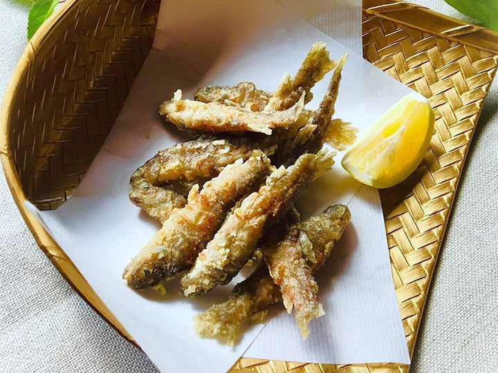 岩魚の唐揚げ - サクサク衣とジューシーな身